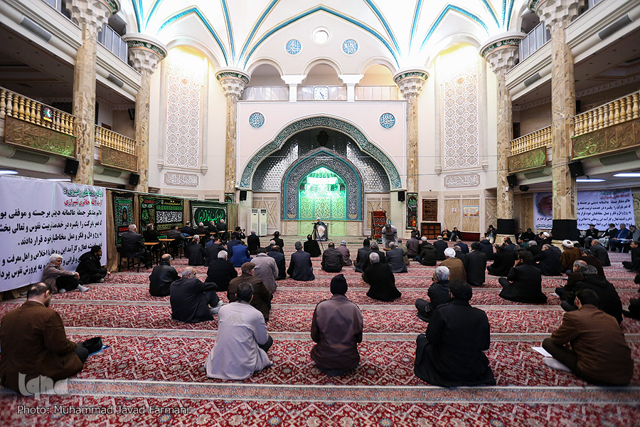 مراسم چهلمین روز درگذشت آیت‌الله حائری شیرازی برگزار شد