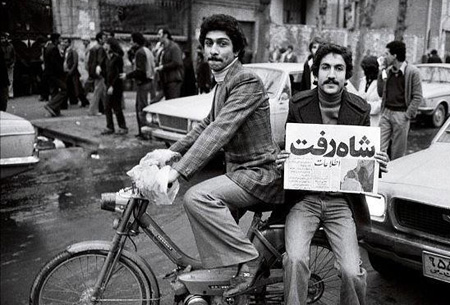 پنجشنبه////12 بهمن؛ بازگشت امام خمینی به ایران، آغاز دهه فجر