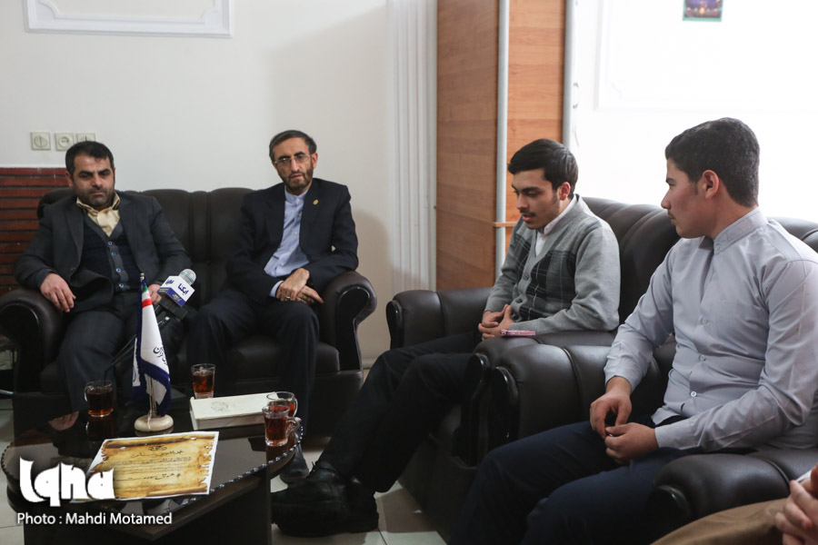 ایکنا میزبان نوجوانان برگزیده مسابقات شوق تلاوت شد+ عکس
