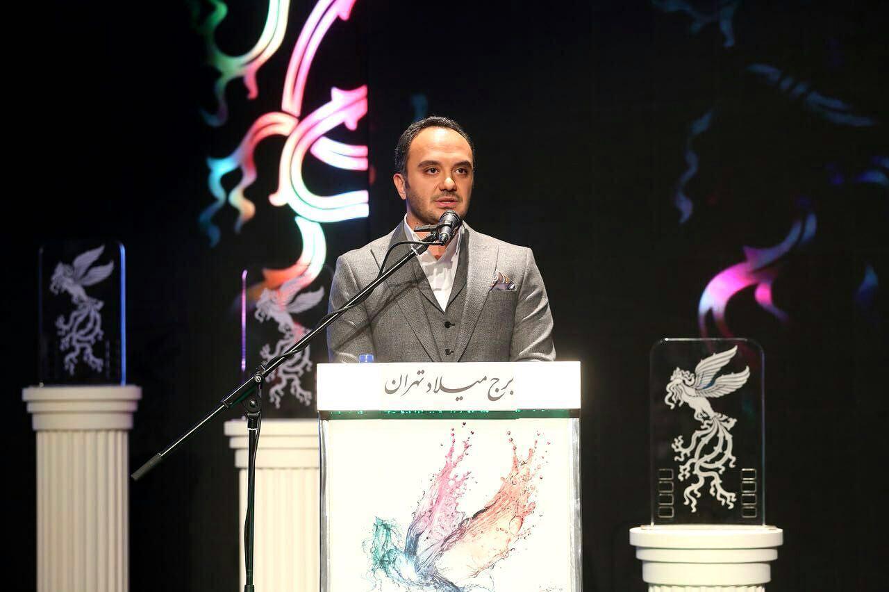 متفکرانه، شاعرانه، انسان‌گرا و قصه‌گو؛ چهار ویژگی سینمای ایران/ روایت لحظه به لحظه از افتتاحیه جشنواره فجر