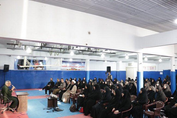افتتاح نخستین مرکز تخصصی آموزش مربی قرآن مهد کودک / برگزاری اولین دوره  + عکس