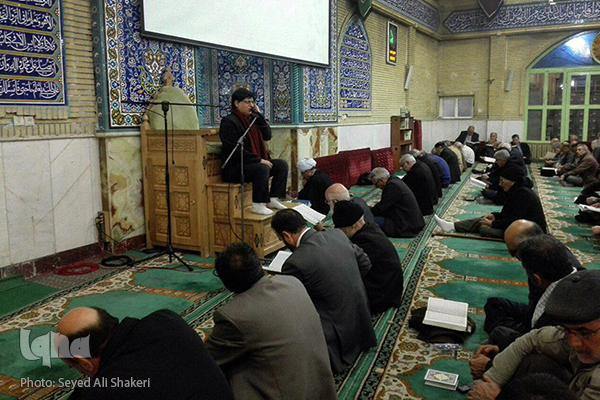 کرسی تلاوت نفحات القرآن