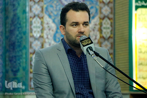 کرسی تلاوت نفحات القرآن