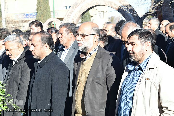 گزارش تصویری مراسم تشییع پیکر استاد ایرج کاظمی گزارش تصویری مراسم تشییع پیکر استاد ایرج کاظمی
