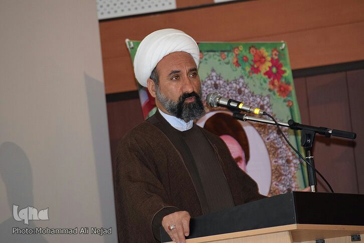 گزارش تصویری آغاز جشنواره &laquo;فیلم فجر&raquo; در لرستان