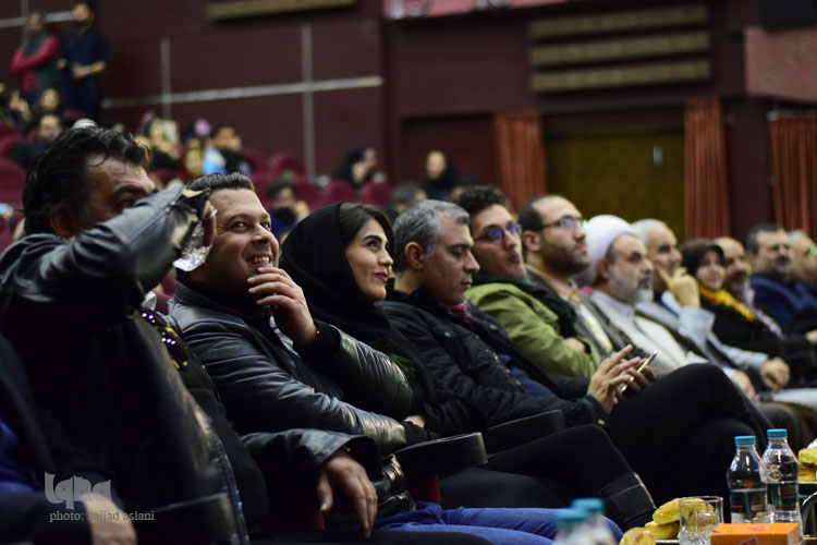 افتتاحیه ی جشنواره ی فیلم فجر در ساعت 7 بعد از ظهر و با حضور هنرمندان در سینما فلسطین برگزار شد
