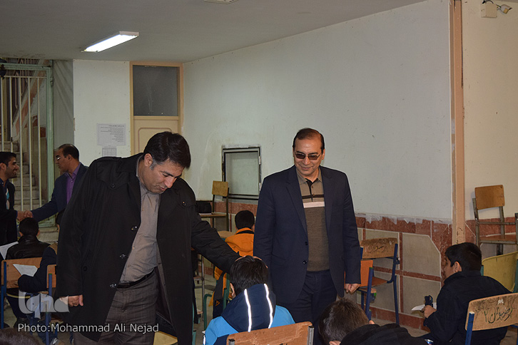 بازدید مدیرکل آموزش و پرورش از روند برگزاری مسابقات قرآن دانش&lrm;آموزی