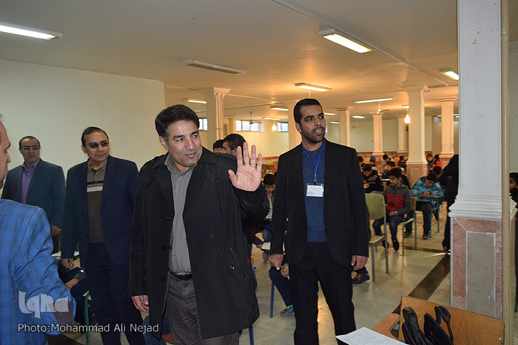 بازدید مدیرکل آموزش و پرورش از روند برگزاری مسابقات قرآن دانش&lrm;آموزی
