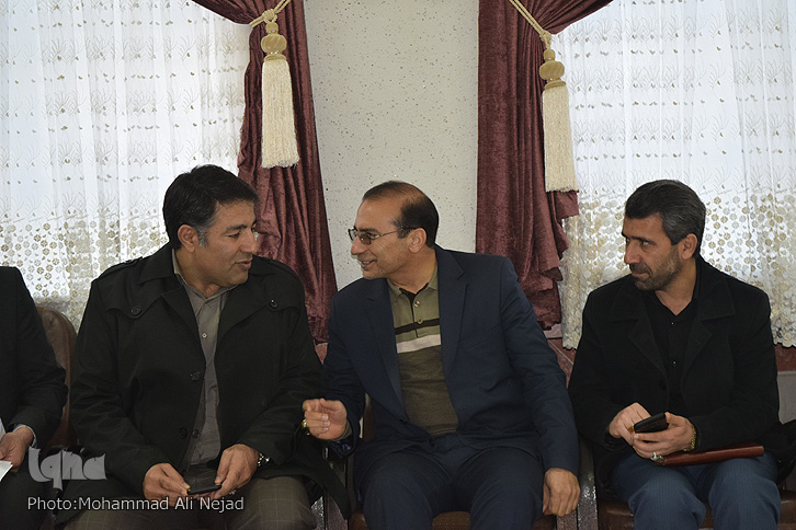 بازدید مدیرکل آموزش و پرورش از روند برگزاری مسابقات قرآن دانش&lrm;آموزی