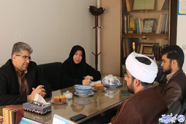 عکس/بازدید مسئول کانونهای مساجد یزد از ایکنا عکس/بازدید مسئول کانونهای مساجد یزد از ایکنا