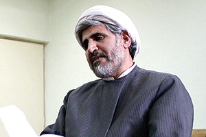 انقلاب اسلامی در خدمت جوانان باشد