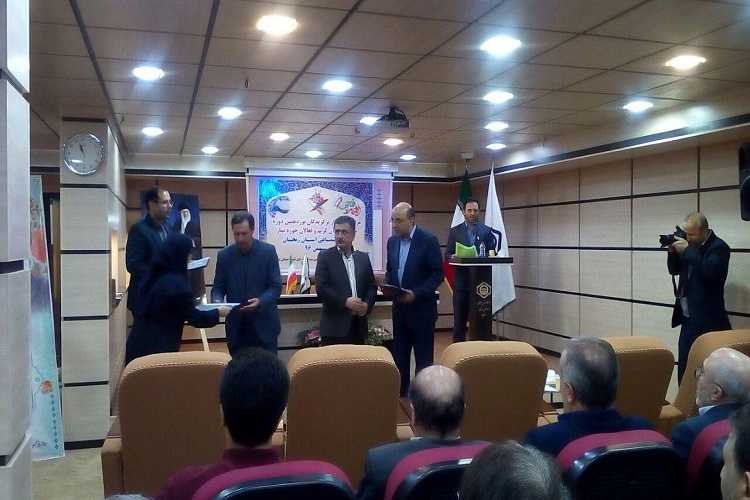 خادمین قرآن تامین اجتماعی زنجان تجلیل شدند
