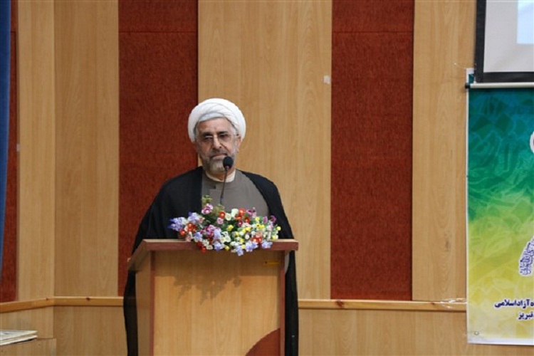 منتخبان مسابقات و جشنوارههای قرآنی دانشگاه آزاد اسلامی تبریز تجلیل شدند منتخبان مسابقات و جشنوارههای قرآنی دانشگاه آزاد اسلامی تبریز تجلیل شدند