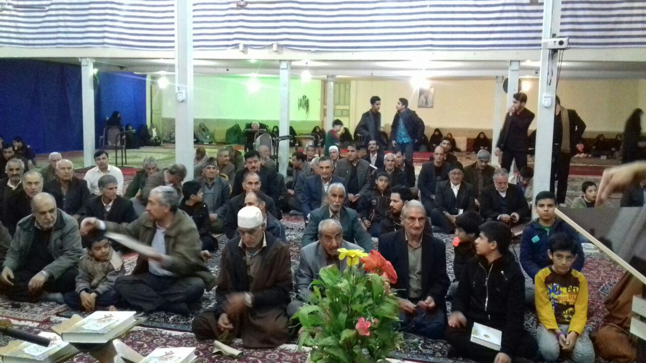 برگزاری دومین محفل از سری محافل قرآنی دهه فجر در مسجد ابوالفضل(ع) خرم&zwnj;آباد