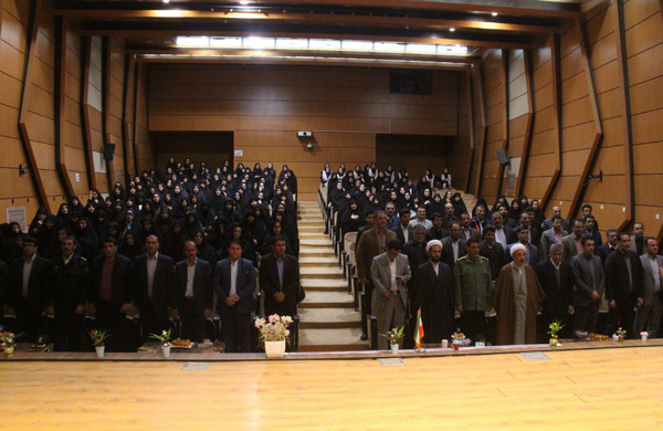 برگزاری همایش تجلیل از &laquo;بانوان فاطمی و انقلابی&raquo; در کوهدشت