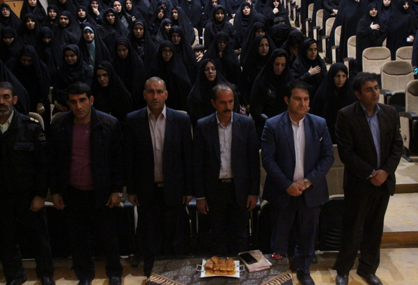 برگزاری همایش تجلیل از &laquo;بانوان فاطمی و انقلابی&raquo; در کوهدشت