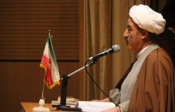برگزاری همایش تجلیل از &laquo;بانوان فاطمی و انقلابی&raquo; در کوهدشت