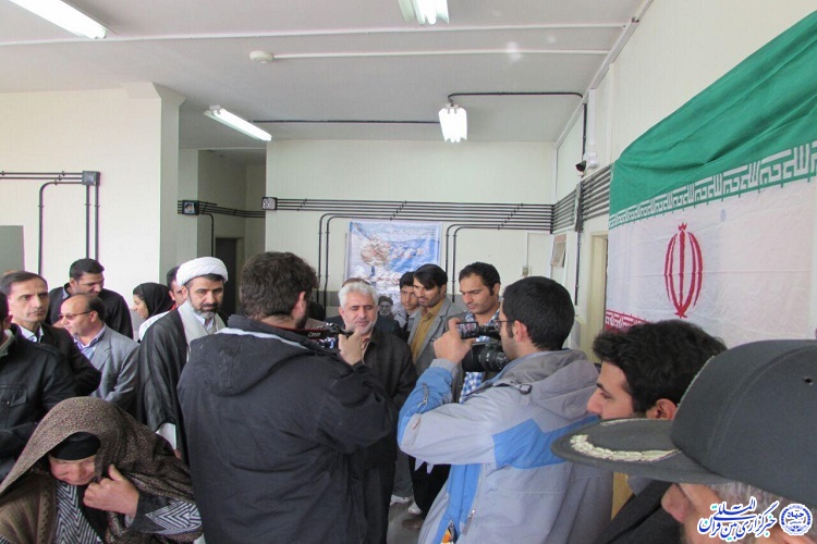 ارائه خدمات درمانی رایگان به اهالی روستای عنبر قنبر نهاوند
