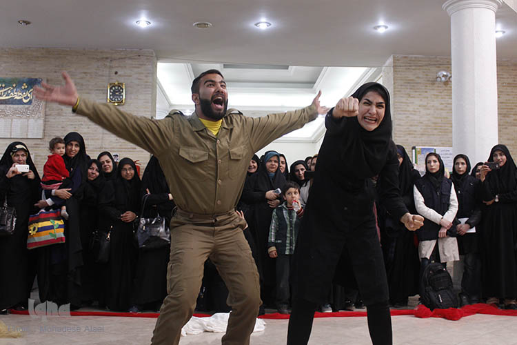بازدید دانشجویان جهاد دانشگاهی از نگارستان امام خمینی بازدید دانشجویان جهاد دانشگاهی از نگارستان امام خمینی