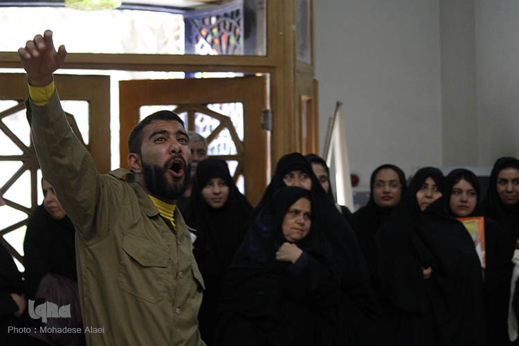 بازدید دانشجویان جهاد دانشگاهی از نگارستان امام خمینی بازدید دانشجویان جهاد دانشگاهی از نگارستان امام خمینی