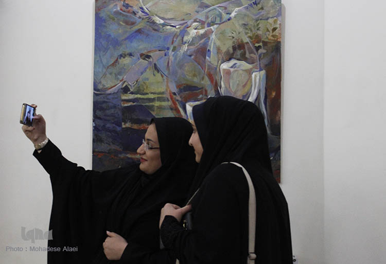 بازدید دانشجویان جهاد دانشگاهی از نگارستان امام خمینی بازدید دانشجویان جهاد دانشگاهی از نگارستان امام خمینی
