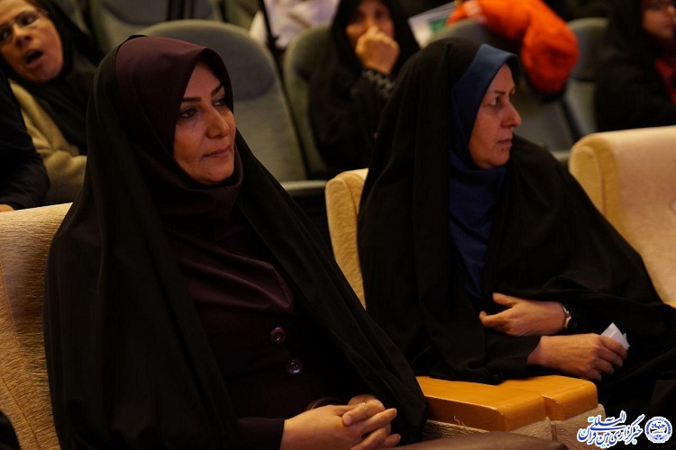 گزارش تصویری/ جشن بزرگ &laquo;زن انقلابی در آیینه قرآن&raquo; در چهارمحال و بختیاری