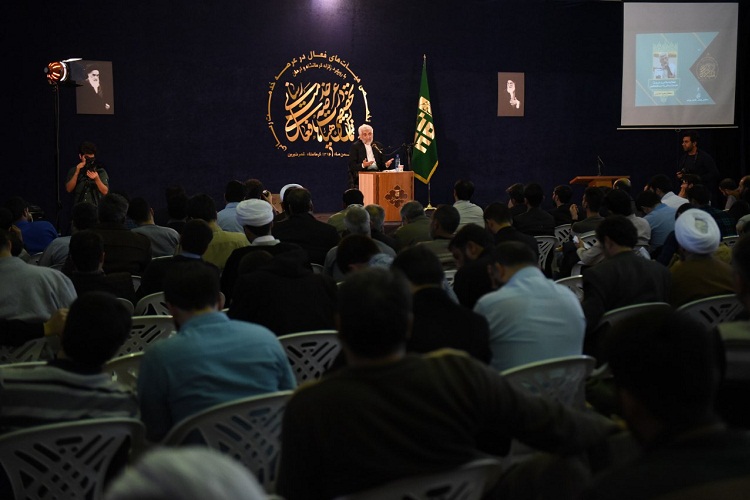 پیروزی انقلاب اسلامی بهترین نمونه کار جهادی است