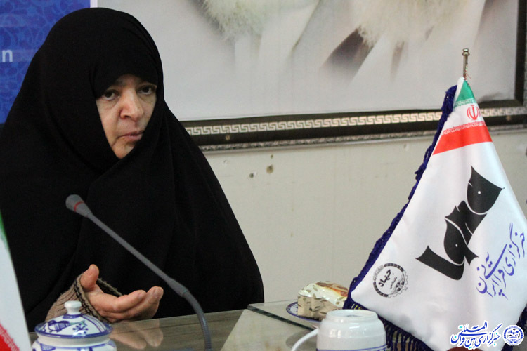 میزگرد نقش بانوان در پیروزی انقلاب اسلامی در ایکنا یزد