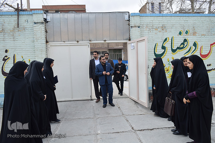 برپایی نمایشگاه «مدرسه انقلاب» در مدرسه الزهرا(س)خرمآباد برپایی نمایشگاه «مدرسه انقلاب» در مدرسه الزهرا(س)خرمآباد