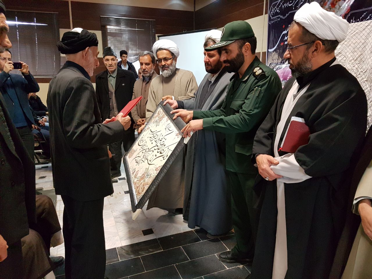 یادواره شهدای مداح شهرستان هرسین برگزار شد