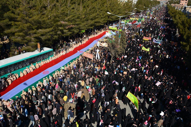 این عهد گسستنی نیست