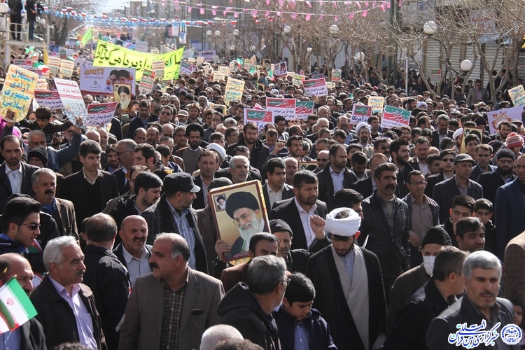 گزارش تصویری1/ راهپیمایی 22 بهمن در شهرکرد