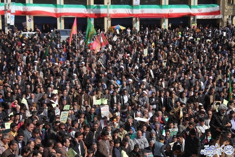 گزارش تصویری2/ راهپیمایی ۲۲ بهمن در شهرکرد