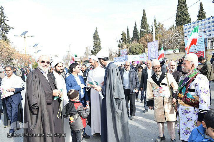 گزارش تصویری راهپیمایی یوم&zwnj;الله 22 بهمن در خرم&zwnj;آباد