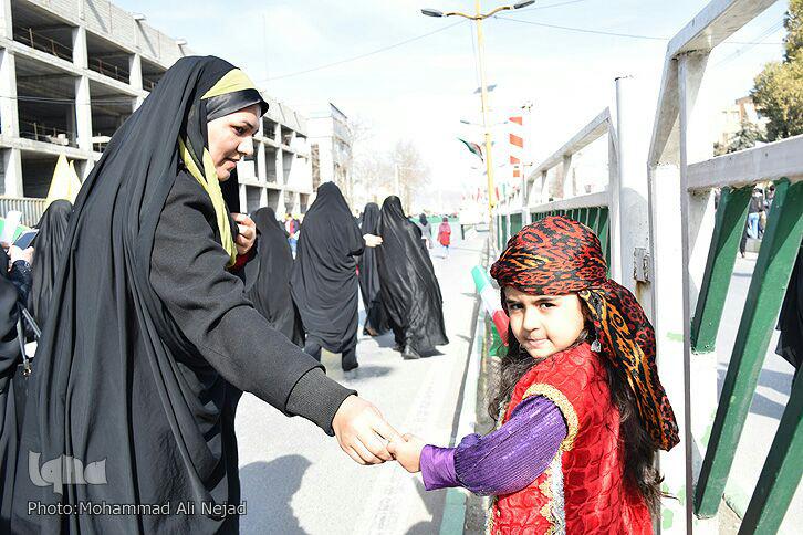 گزارش تصویری راهپیمایی یوم&zwnj;الله 22 بهمن در خرم&zwnj;آباد