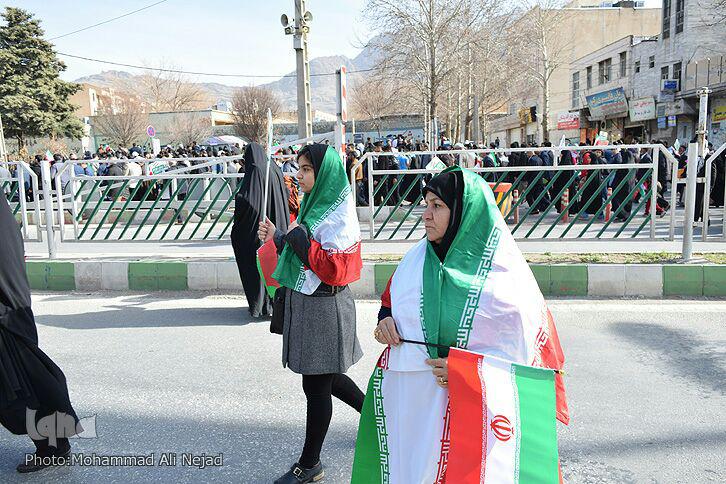 گزارش تصویری راهپیمایی یوم&zwnj;الله 22 بهمن در خرم&zwnj;آباد