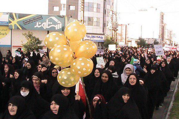 گزارش تصویری راهپیمایی 22 بهمن در بابلسر گزارش تصویری راهپیمایی 22 بهمن در بابلسر