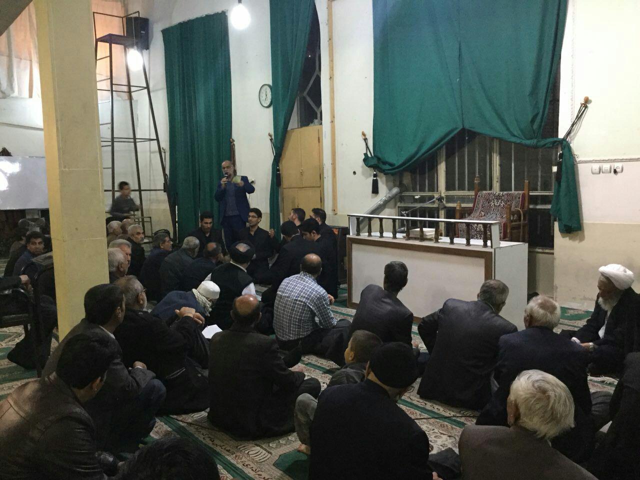 برگزاری محفل انس با قرآن در مسجد امام جعفرصادق(ع) اسدآبادی خرم&zwnj;آباد