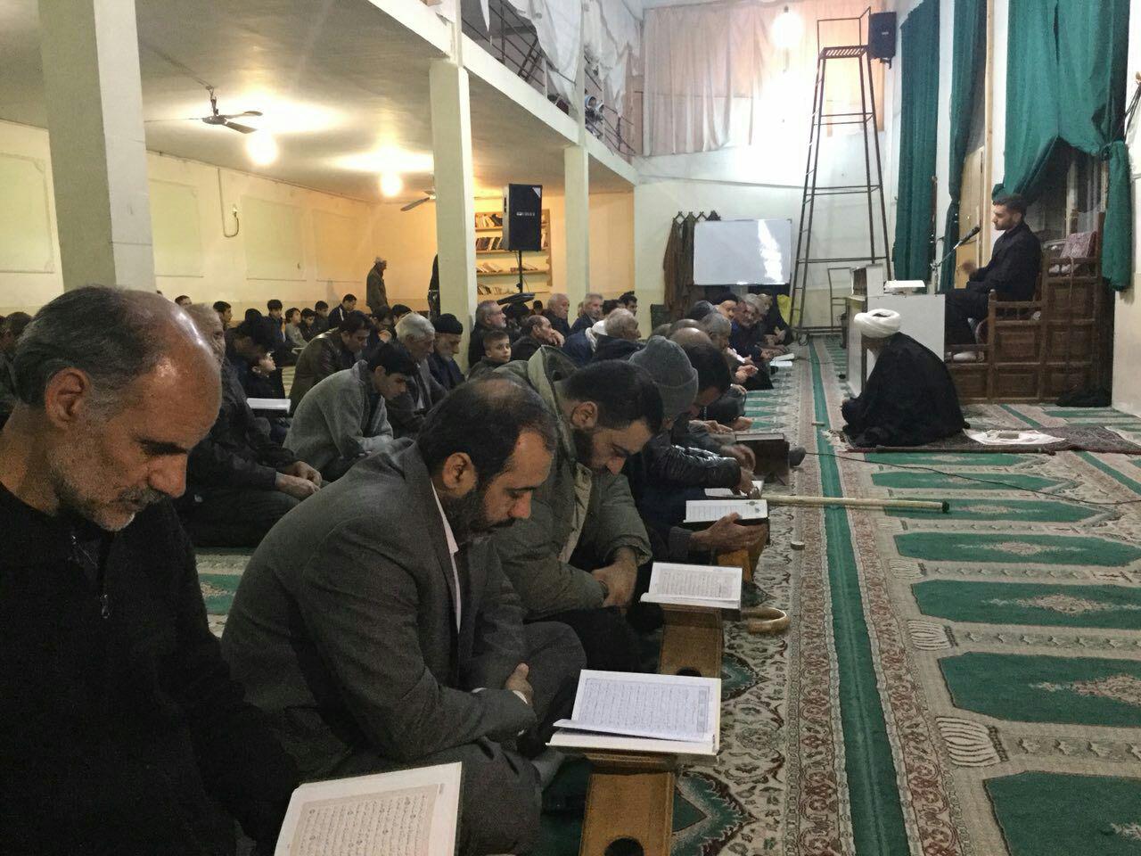 برگزاری محفل انس با قرآن در مسجد امام جعفرصادق(ع) اسدآبادی خرم&zwnj;آباد