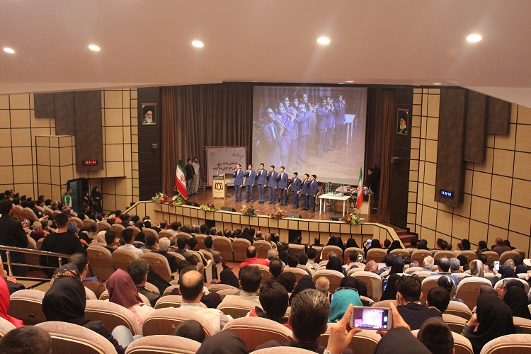 نگاهی به کارنامه درخشان گروه سرود نورالمهدی همدان