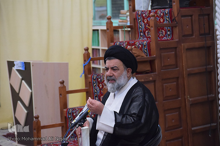 گزارش تصویری برنامه هفتگی تفسیر قرآن آیت&zwnj;الله میرعمادی