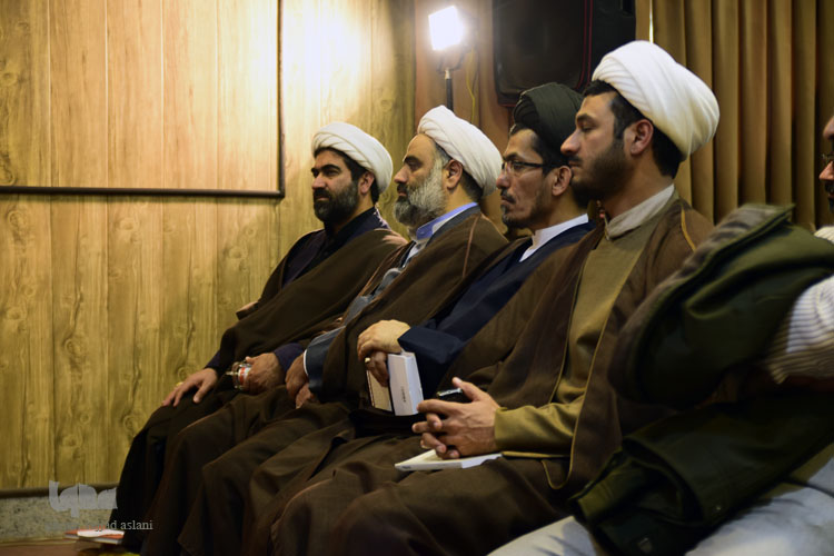 نشست نقد و تحلیل بنیان های فکری داعش با سخنرانی دکتر علیزاده موسوی برگزار شد