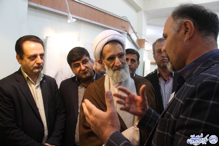 گزارش تصویری آیین افتتاح هفته قرآن و عترت در چهارمحال و بختیاری