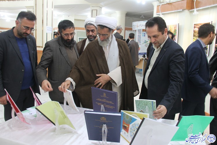 گزارش تصویری آیین افتتاح هفته قرآن و عترت در چهارمحال و بختیاری