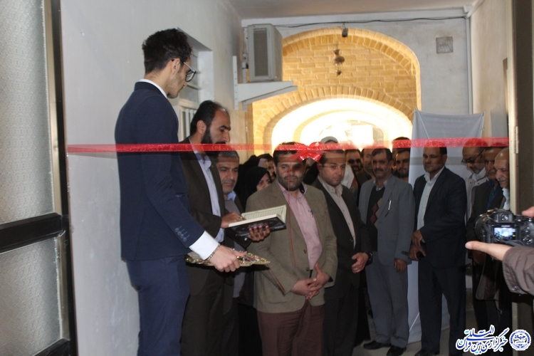 گزارش تصویری/آیین گشایش نمایشگاه &laquo;در حریم ریحانه&raquo;