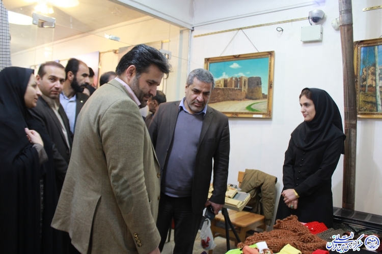 گزارش تصویری/آیین گشایش نمایشگاه &laquo;در حریم ریحانه&raquo;