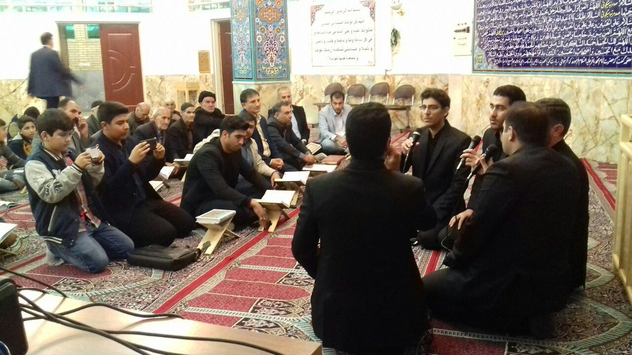 برگزاری محفل انس با قرآن در مسجد دولتشاهی خرم&zwnj;آباد + عکس