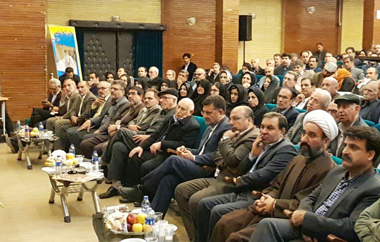 برگزاری مراسم &laquo;مهر سحرخیزان&raquo; در خرم&zwnj;آباد