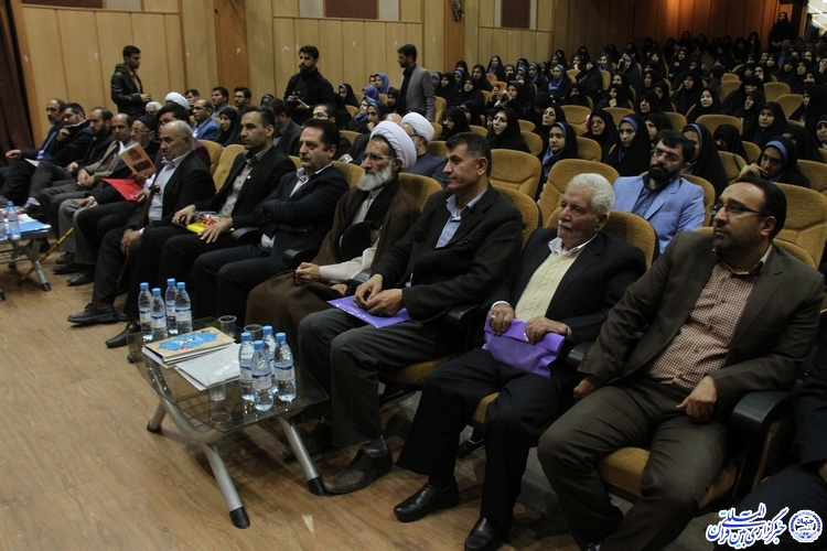 گزارش تصویری/ نخستین یادواره شهدای قرآنی چهارمحال و بختیاری
