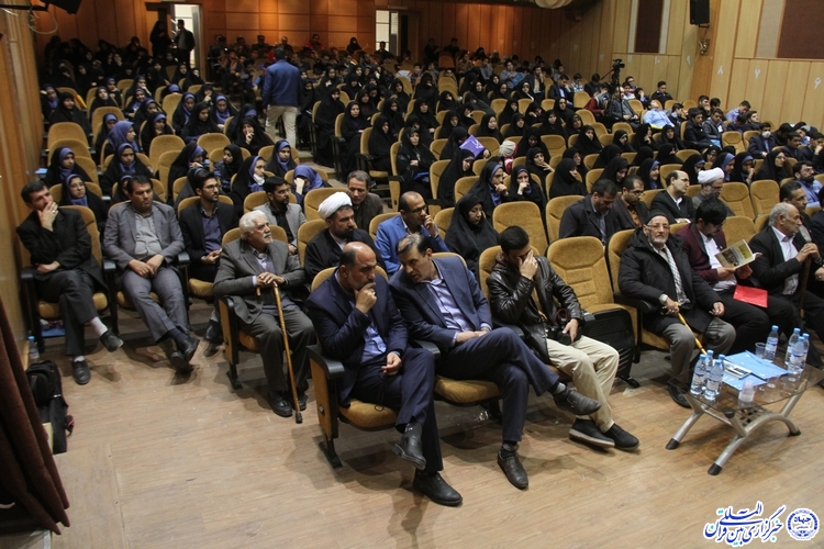 گزارش تصویری/ نخستین یادواره شهدای قرآنی چهارمحال و بختیاری
